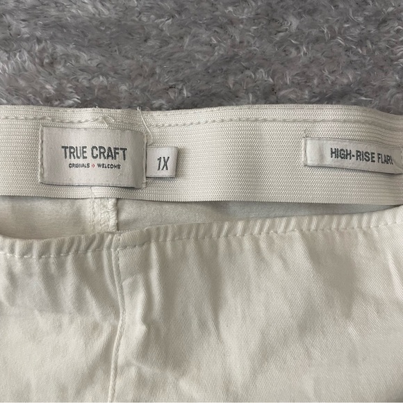 • Title: True Craft White High-Rise Flare Pull-On Jeans - Plus Size 1X - Picture 3 of 7